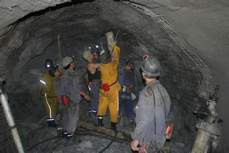 赣州工程爆破中的危险因素分析以及应对工程爆破危险的措施